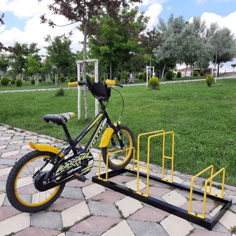 Bisiklet Park Yeri Bisiklet Parkı Park Alanı Demiri İmalatı Üretimi fiyatı  Beşli