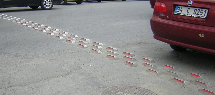 Mercekli Yol Butonu Otopark Trafik Yol Butonu Fiyatı Otoyol Buton