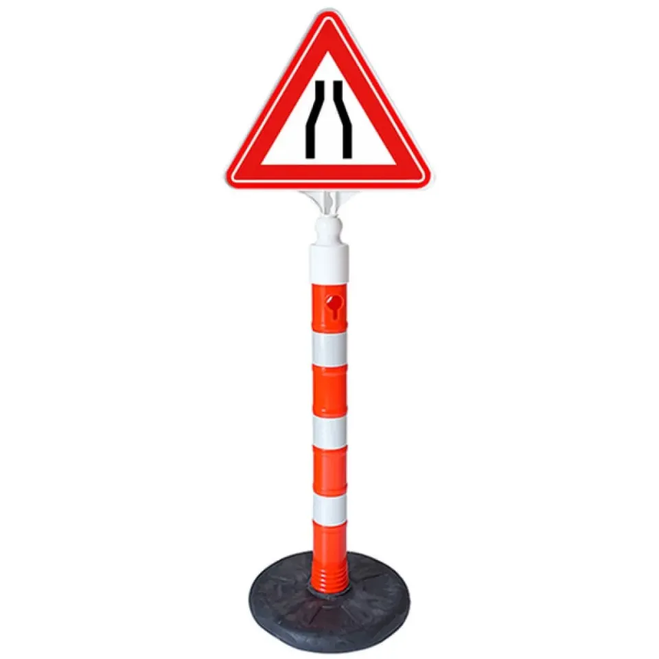 Her İki Taraftan Daralan Kaplama Tabelası Üçgen Plastik Levhası İşareti (Tek Taraflı)