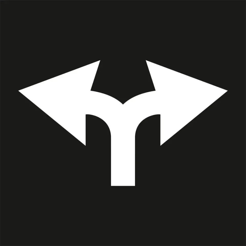 Çift Yön Şablonu Alüminyum Otopark Boya Şablonu Çift Yön Sembolü 50x50 cm / 100x100 cm